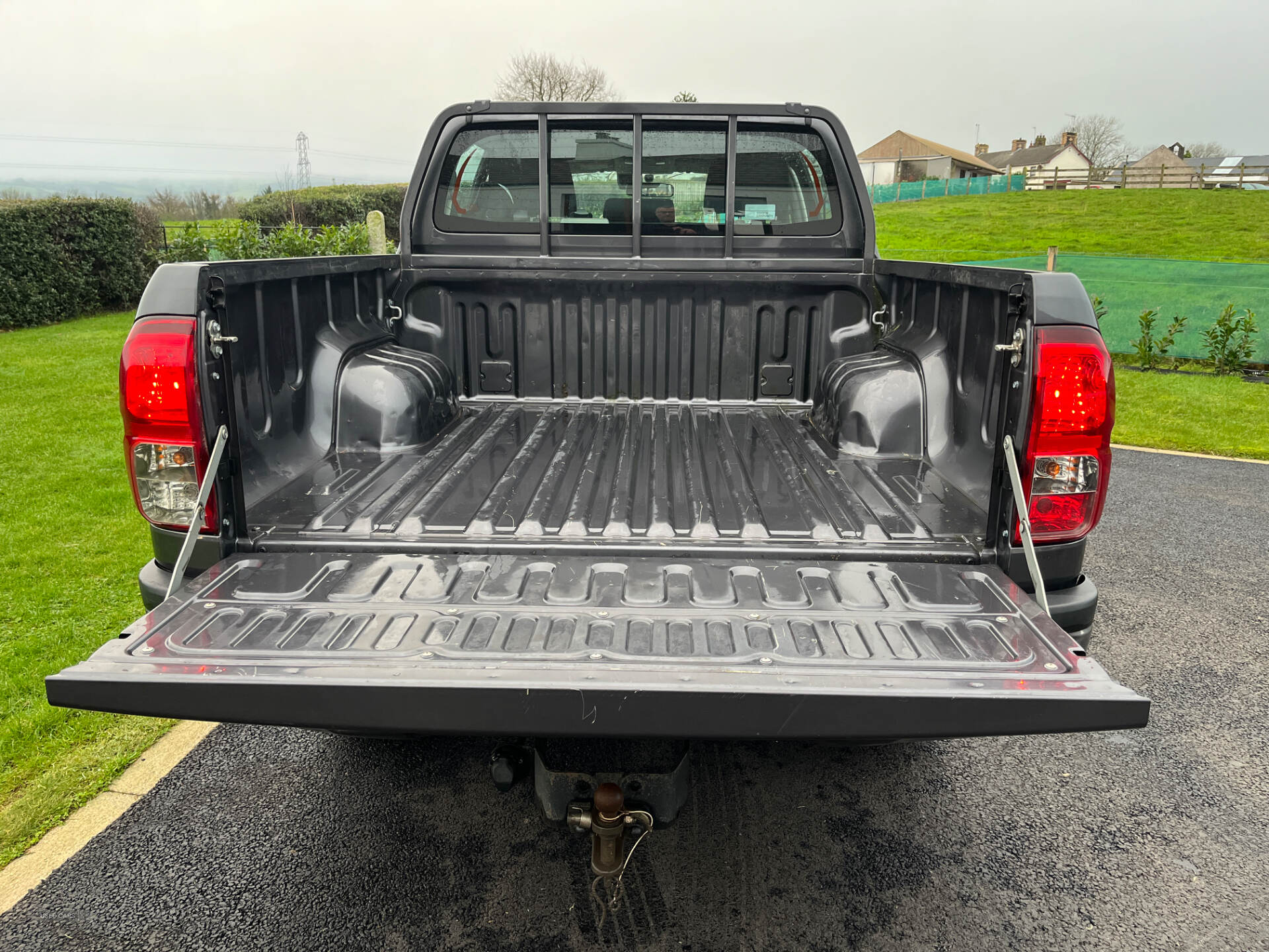 Toyota Hilux DIESEL in Derry / Londonderry