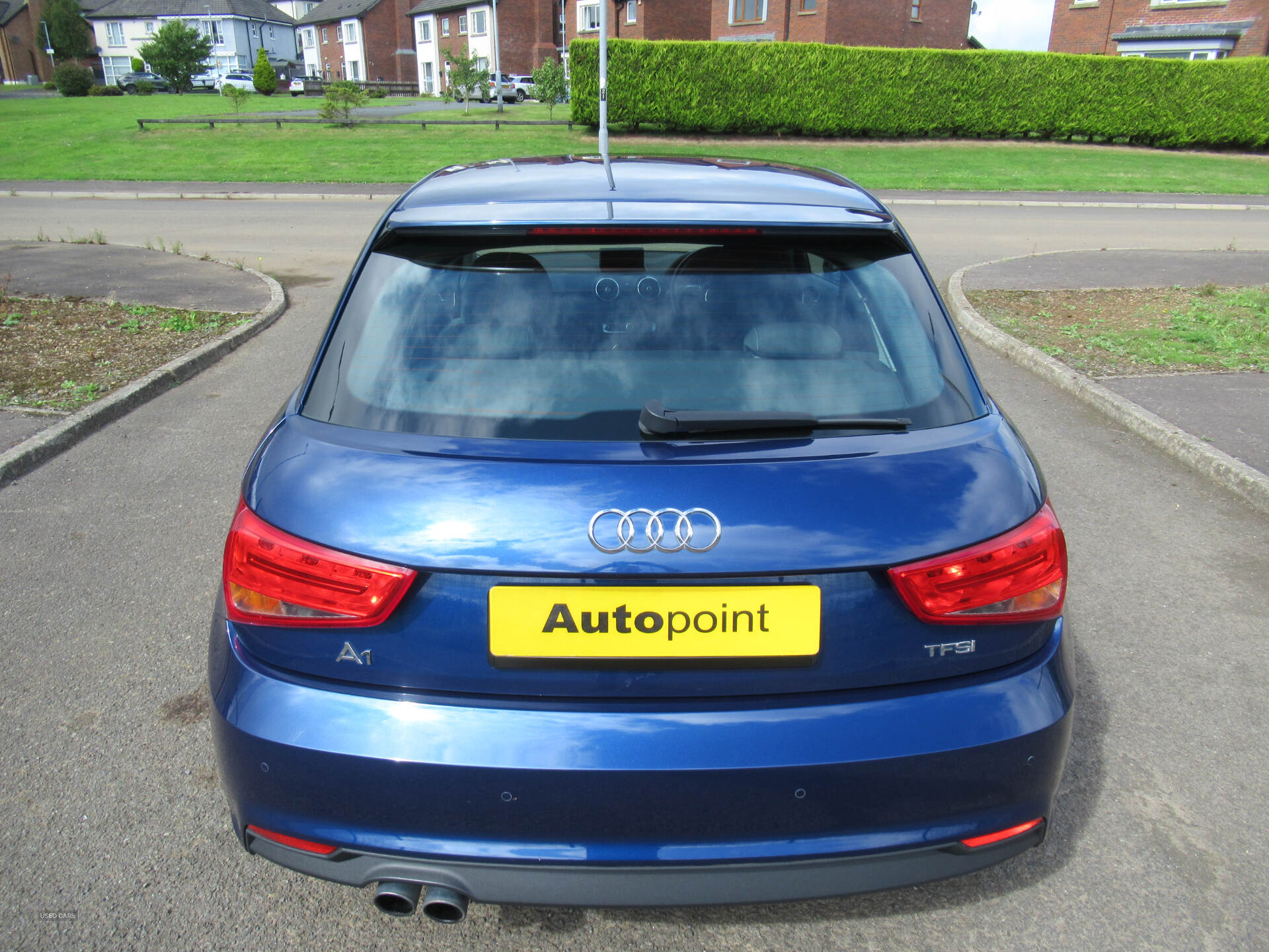 Car Thumbnail 9