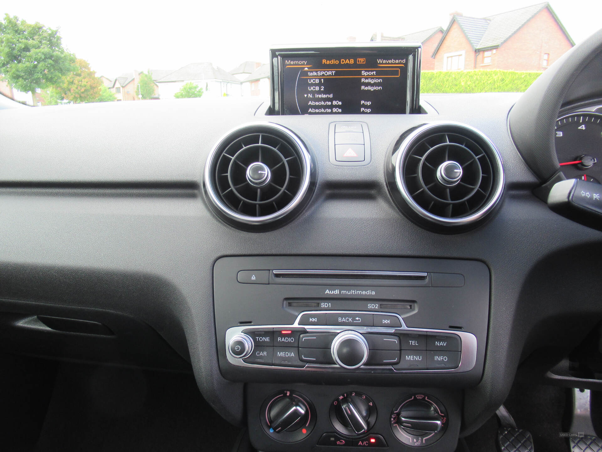 Car Thumbnail 17
