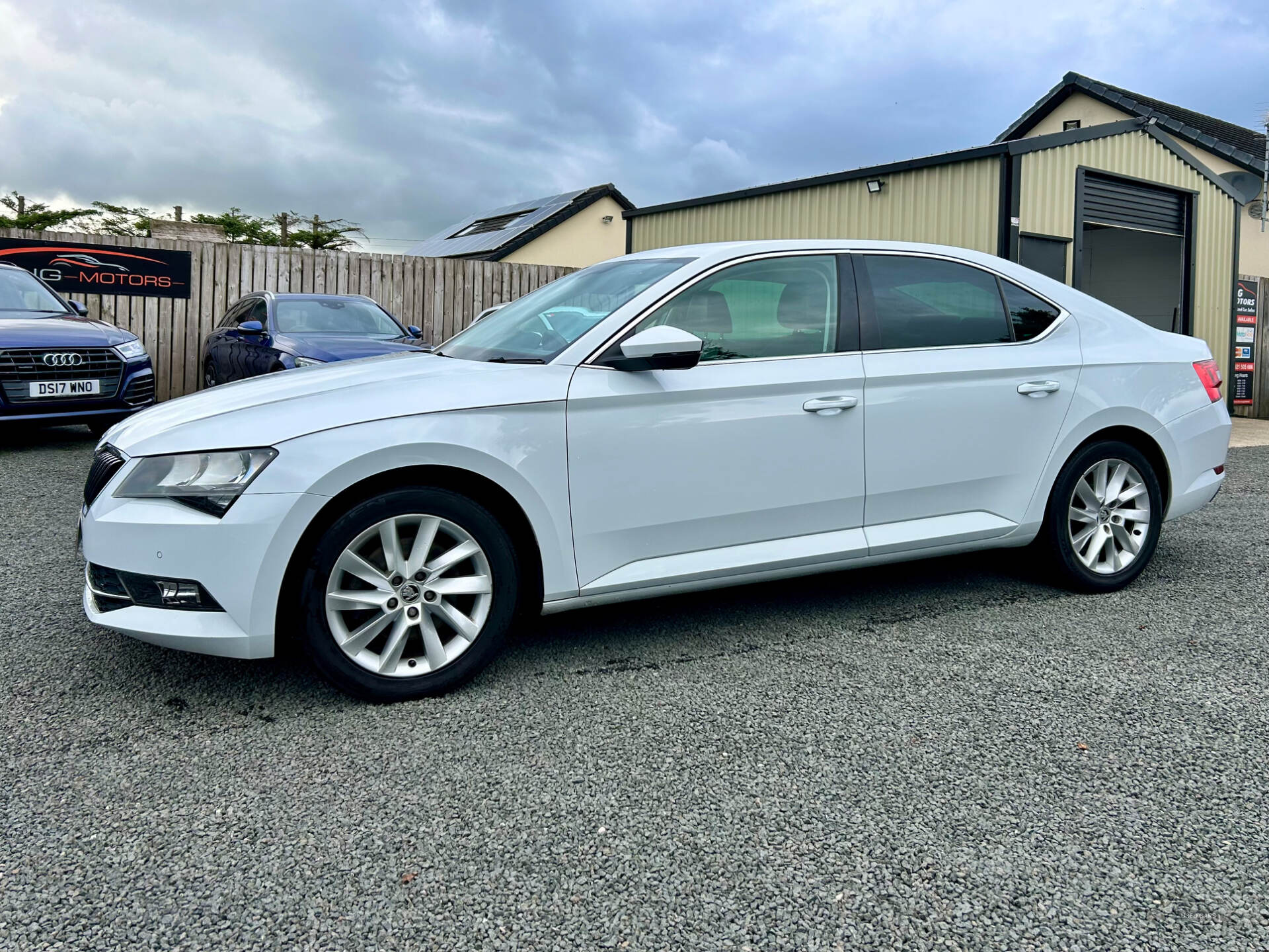 Skoda Superb DIESEL HATCHBACK in Antrim