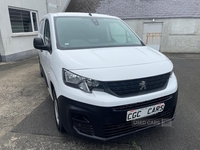 Peugeot Partner 1.5 BlueHDi 850 Professional Premium + Long Crew Van Double Cab 6dr Diesel Manual LWB Euro 6 (s/s) (100 bhp) in Down