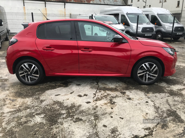 Peugeot 208 HATCHBACK in Antrim