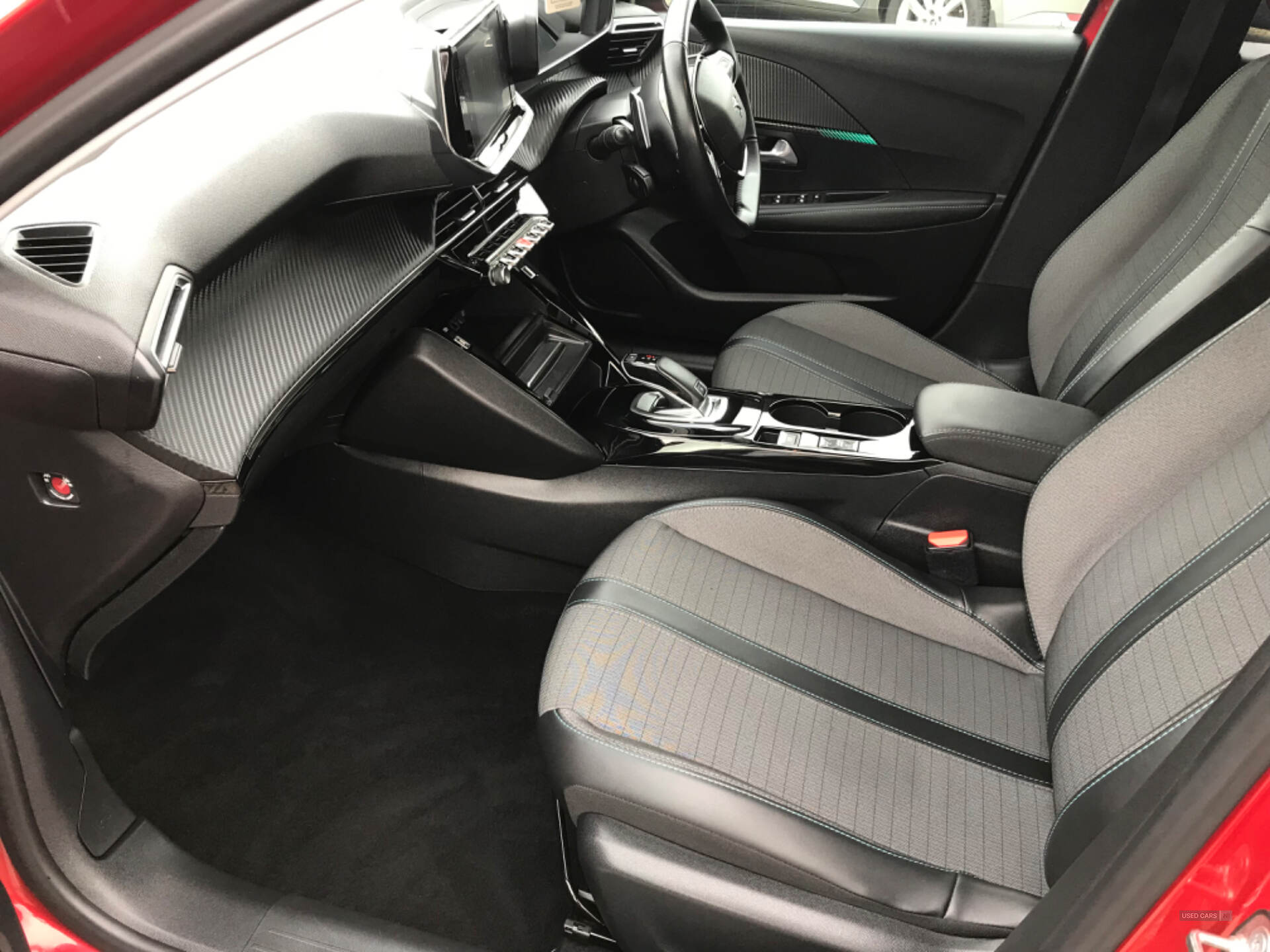 Peugeot 208 HATCHBACK in Antrim