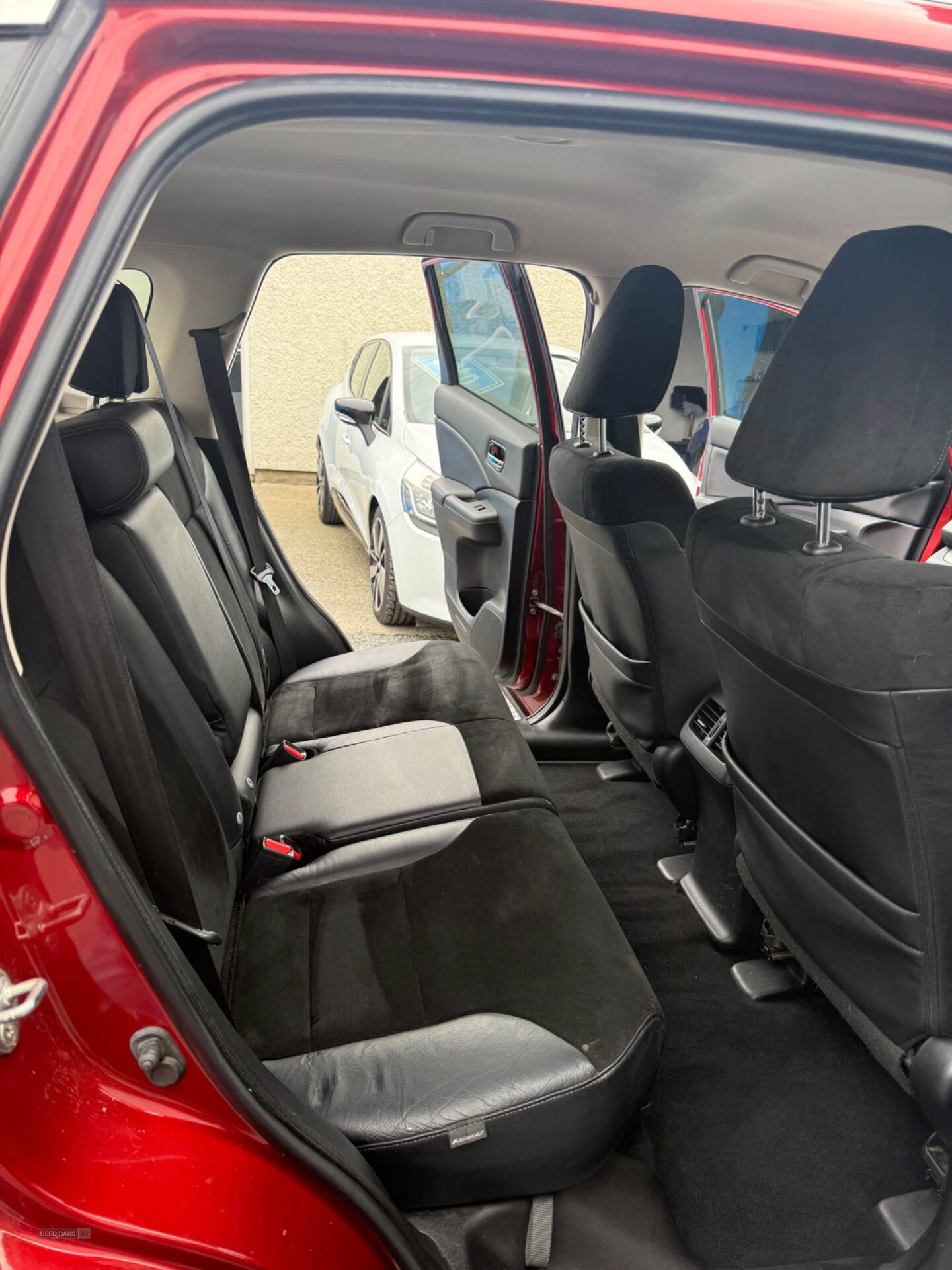 Honda CR-V DIESEL ESTATE in Down