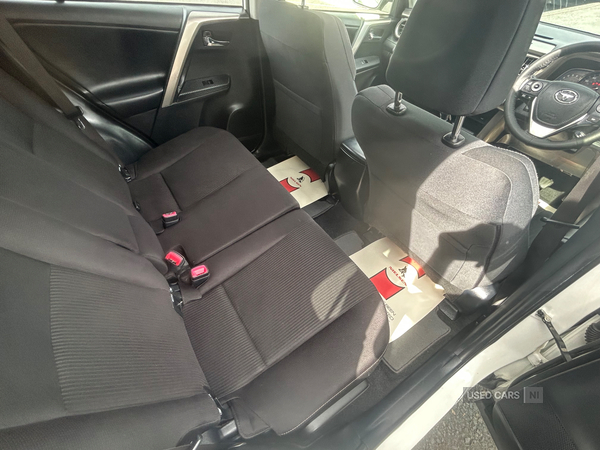 Toyota RAV4 DIESEL ESTATE in Tyrone