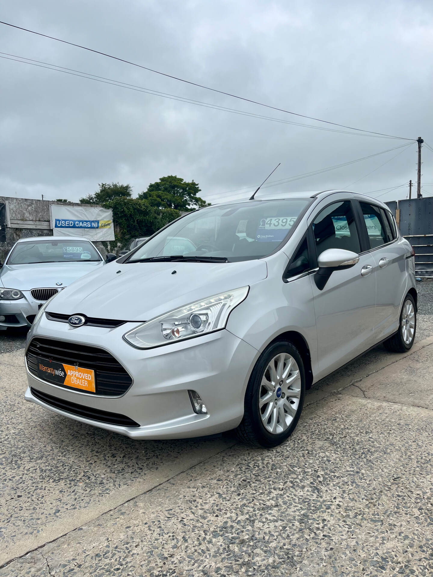 Ford B-Max DIESEL HATCHBACK in Down