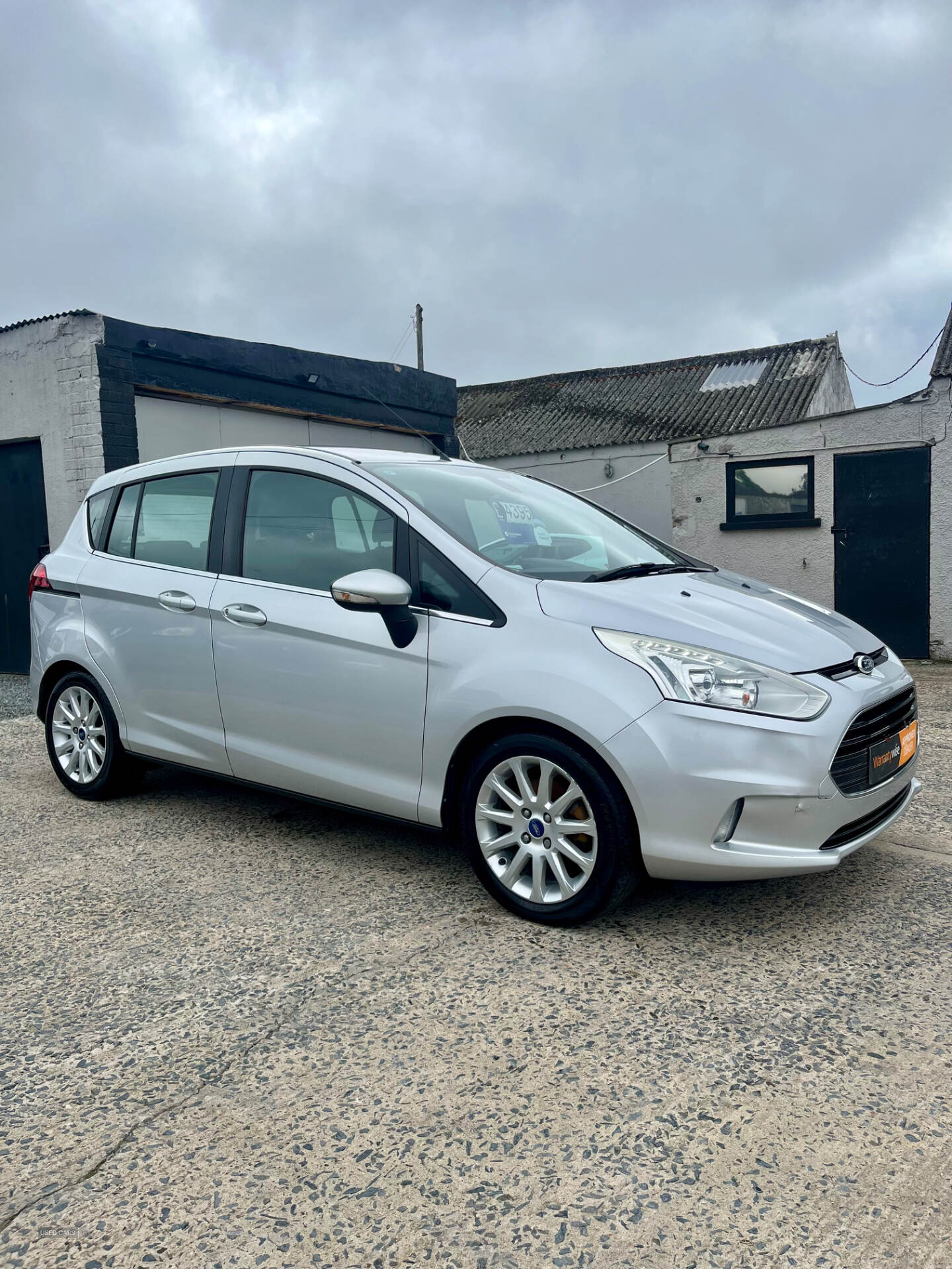 Ford B-Max DIESEL HATCHBACK in Down