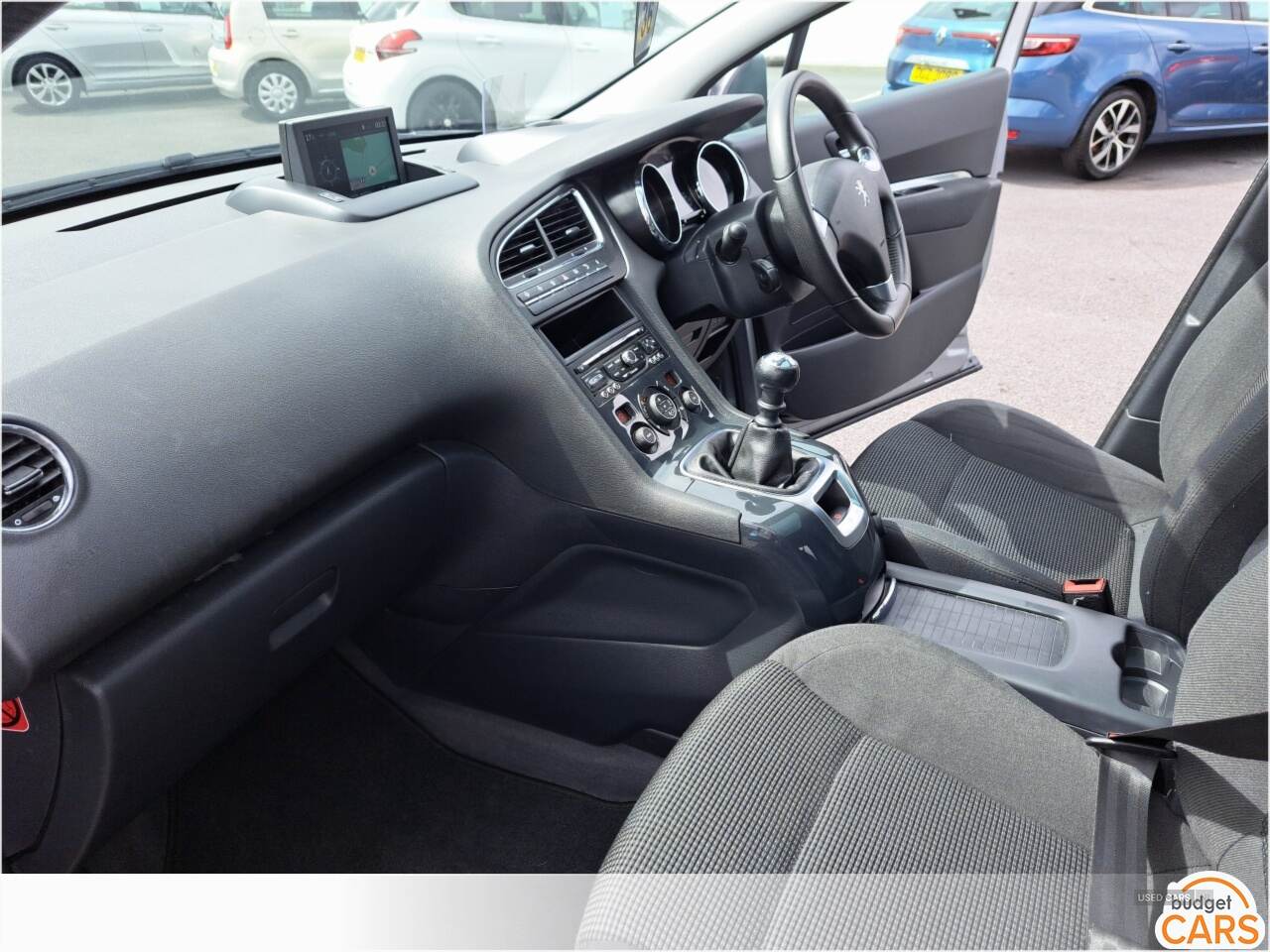 Car Thumbnail 9