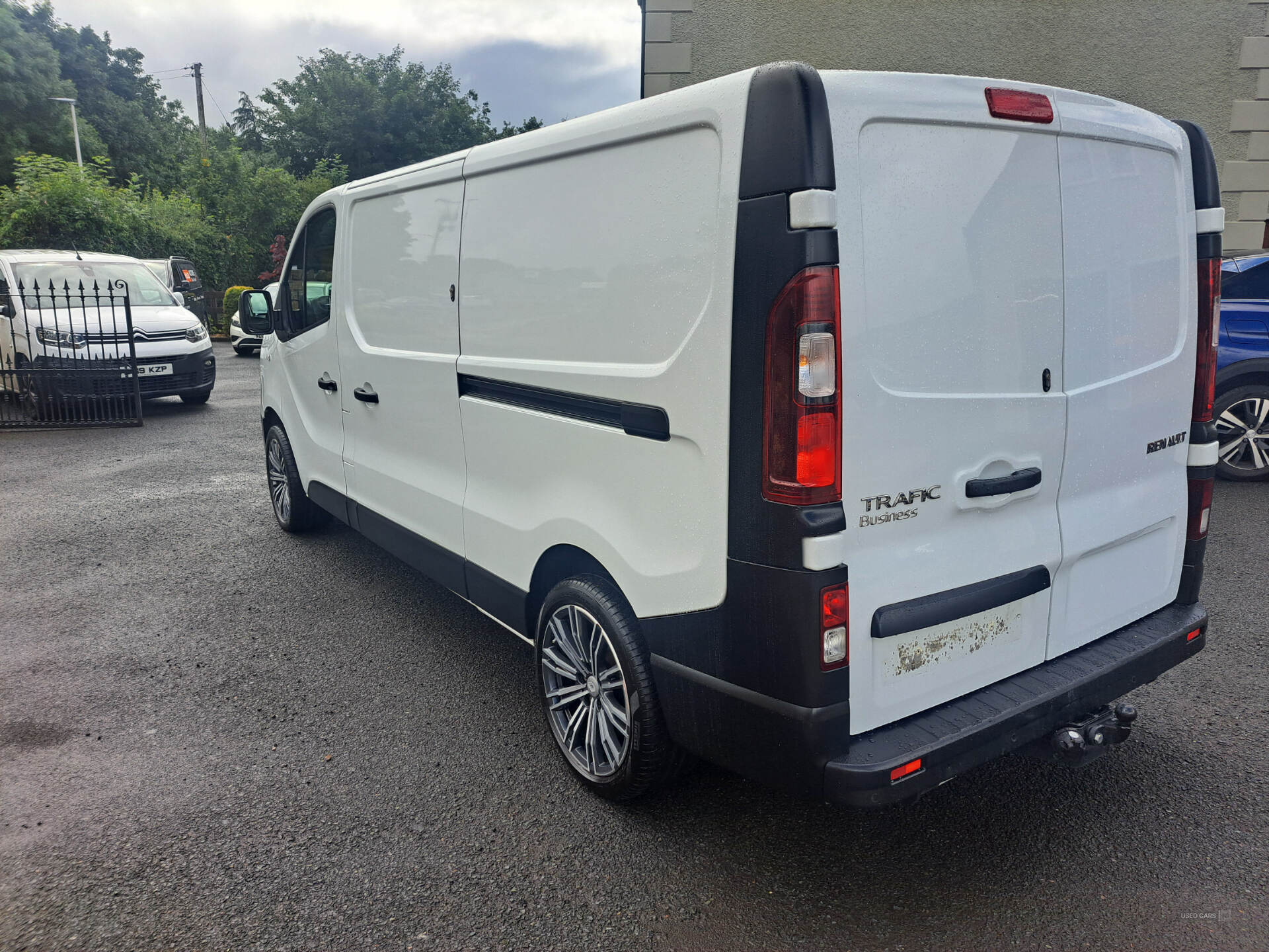 Renault Trafic LWB DIESEL in Tyrone