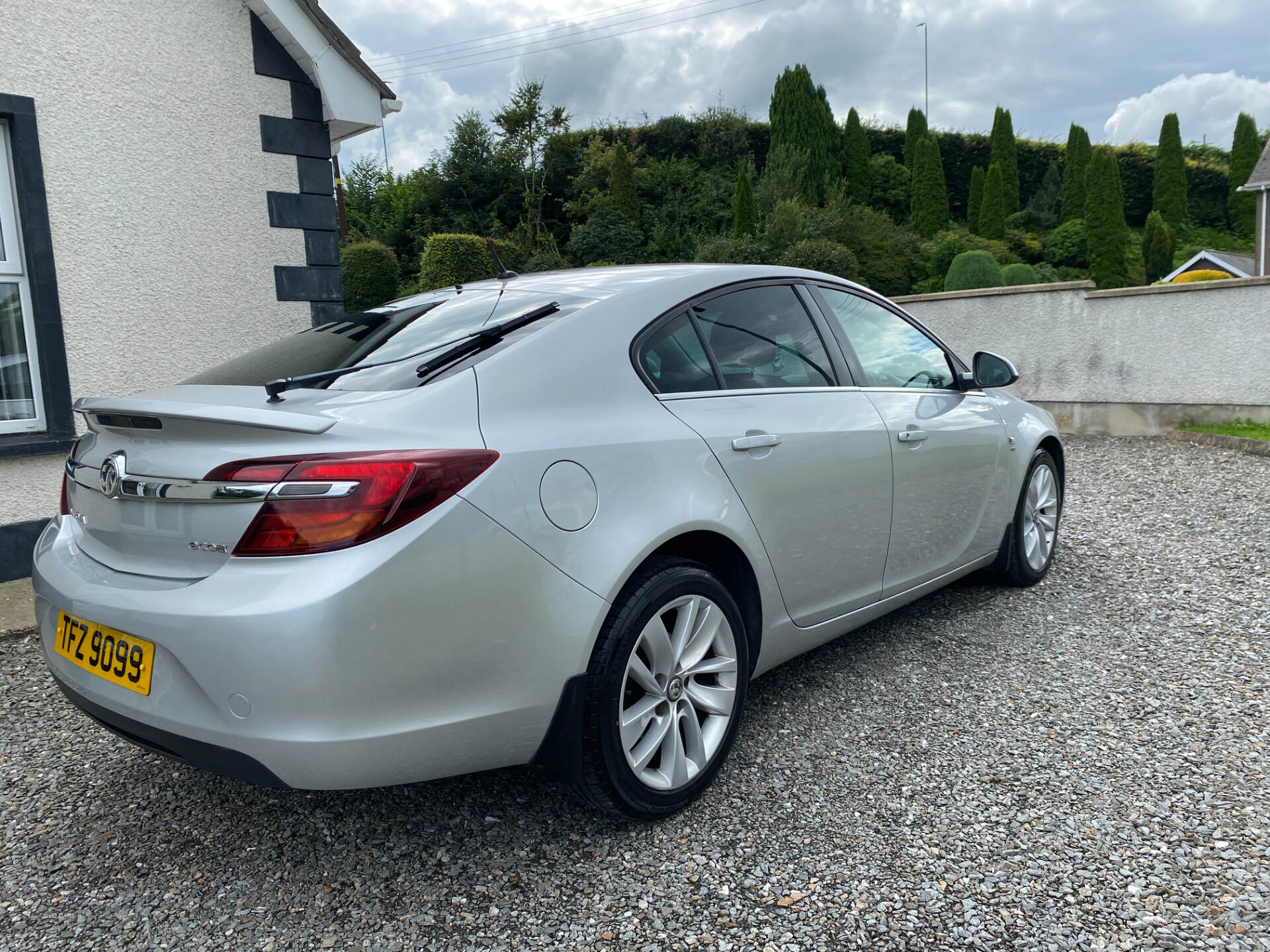 Vauxhall Insignia DIESEL HATCHBACK in Tyrone