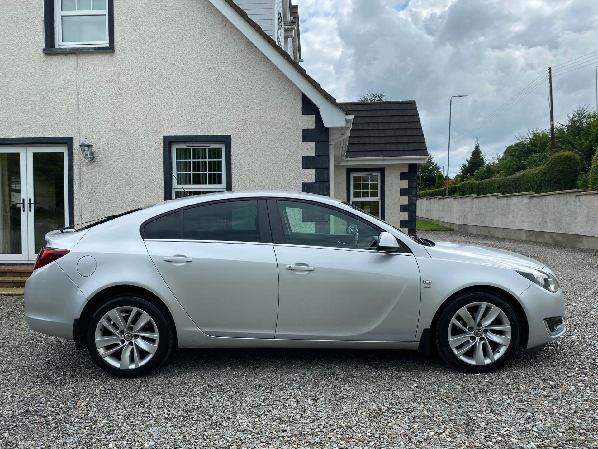 Vauxhall Insignia DIESEL HATCHBACK in Tyrone