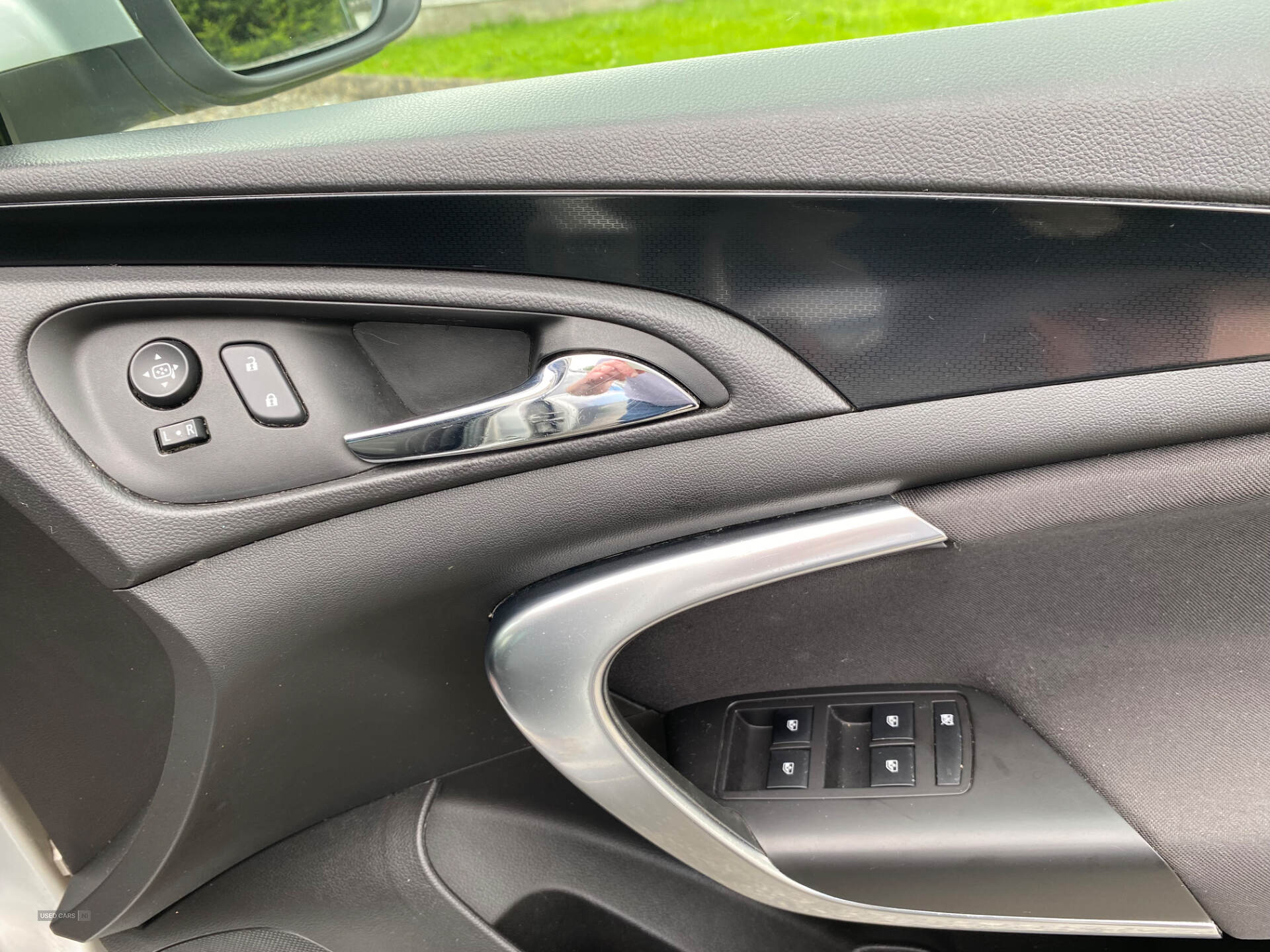 Vauxhall Insignia DIESEL HATCHBACK in Tyrone