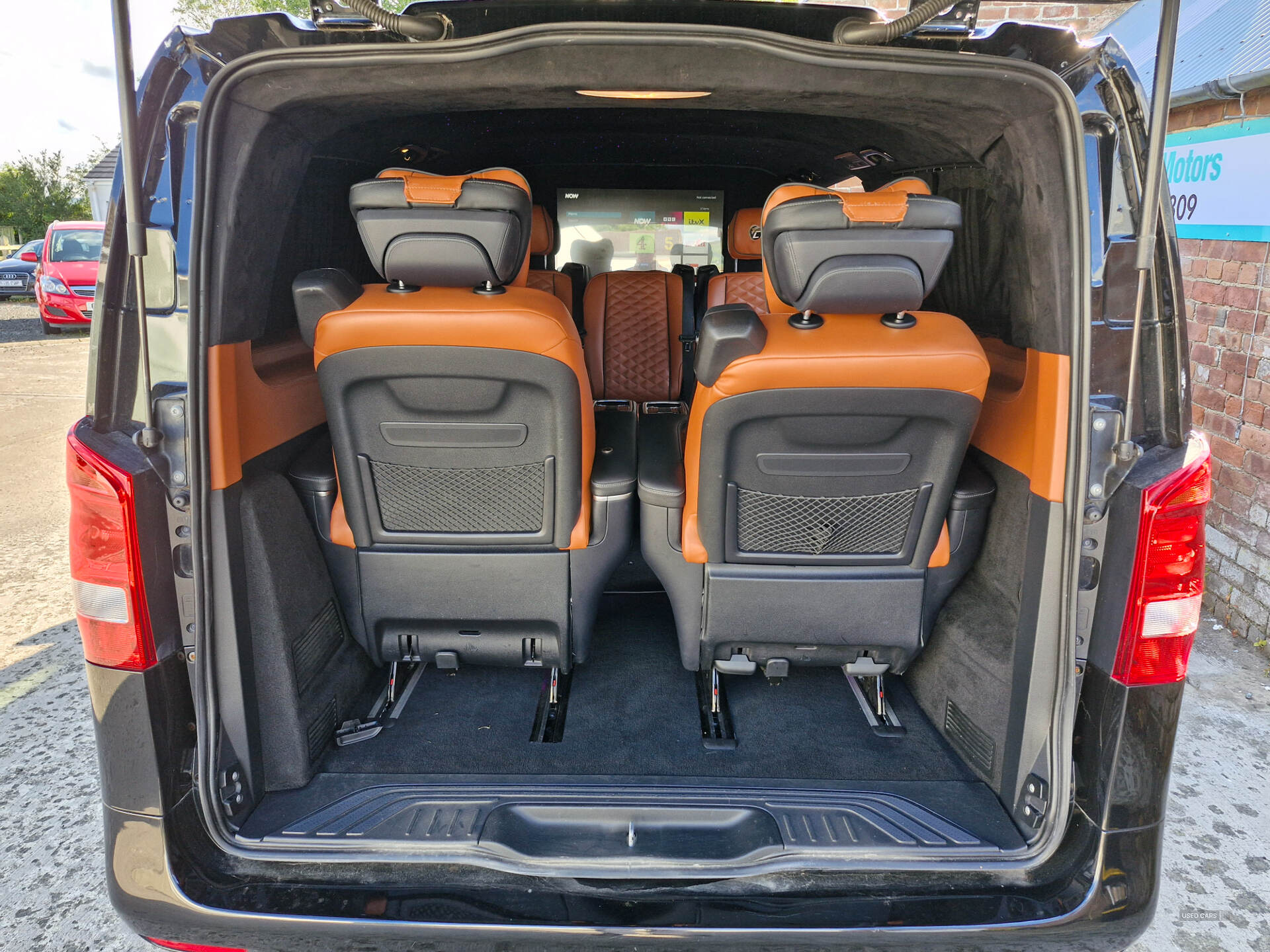 Mercedes Vito TOURER EXTRA LONG DIESEL in Derry / Londonderry