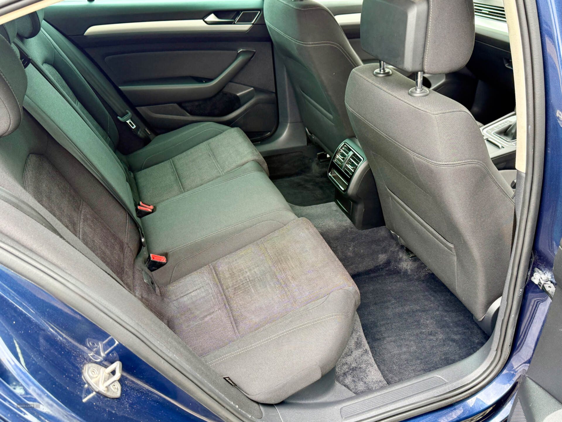 Volkswagen Passat DIESEL SALOON in Derry / Londonderry