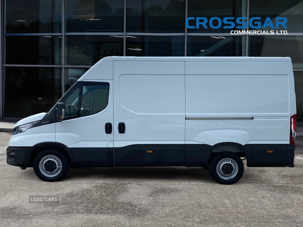 Iveco Daily 35S14 DIESEL in Down