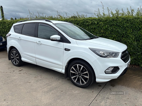 Ford Kuga DIESEL ESTATE in Tyrone