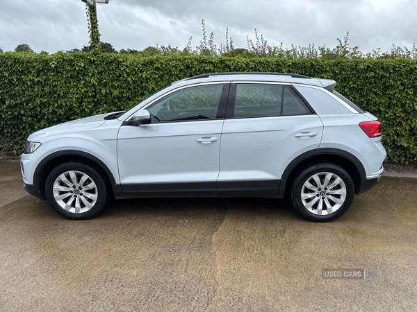 Volkswagen T-Roc HATCHBACK in Tyrone