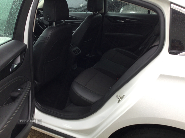 Vauxhall Insignia DIESEL GRAND SPORT in Derry / Londonderry