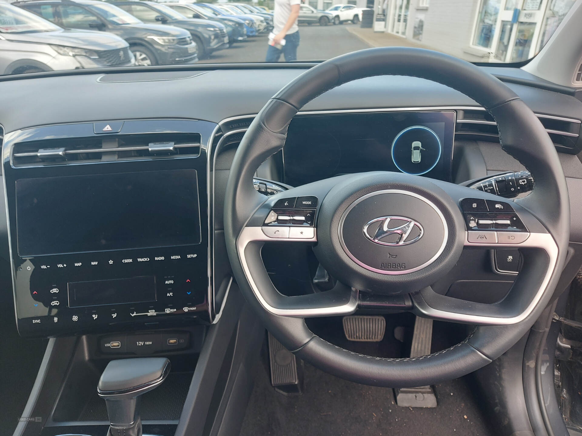 Car Thumbnail 8