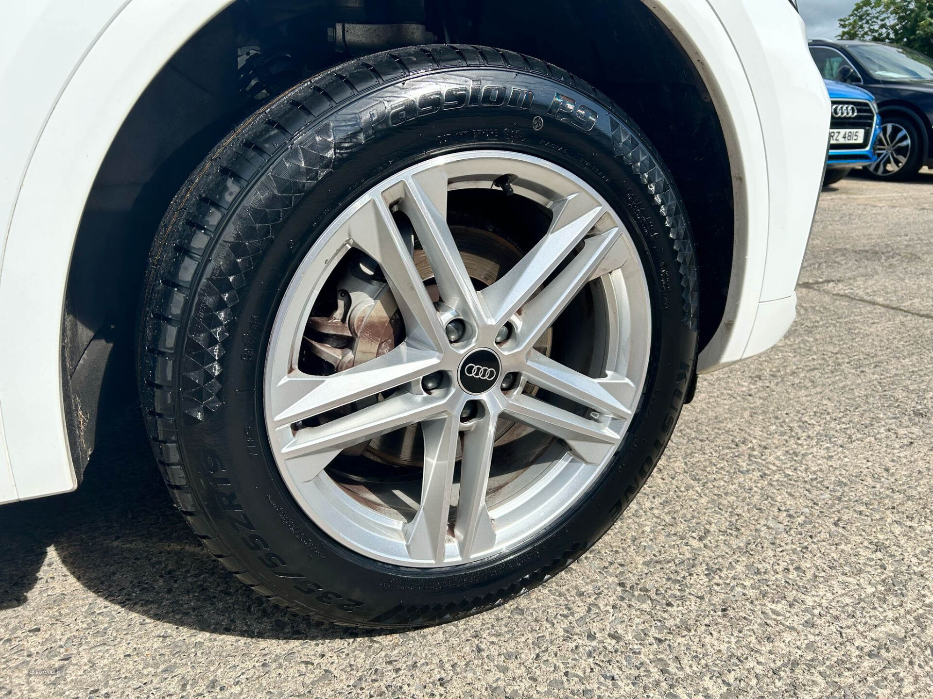 Audi Q5 DIESEL ESTATE in Down