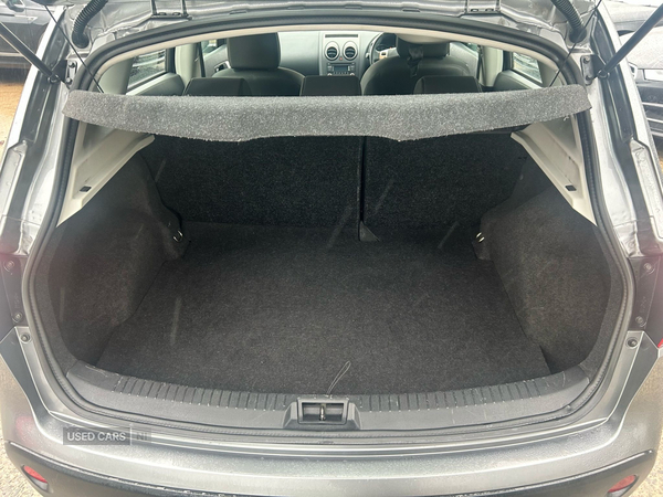 Nissan Qashqai HATCHBACK in Down