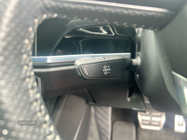 Audi Q3 ESTATE in Down