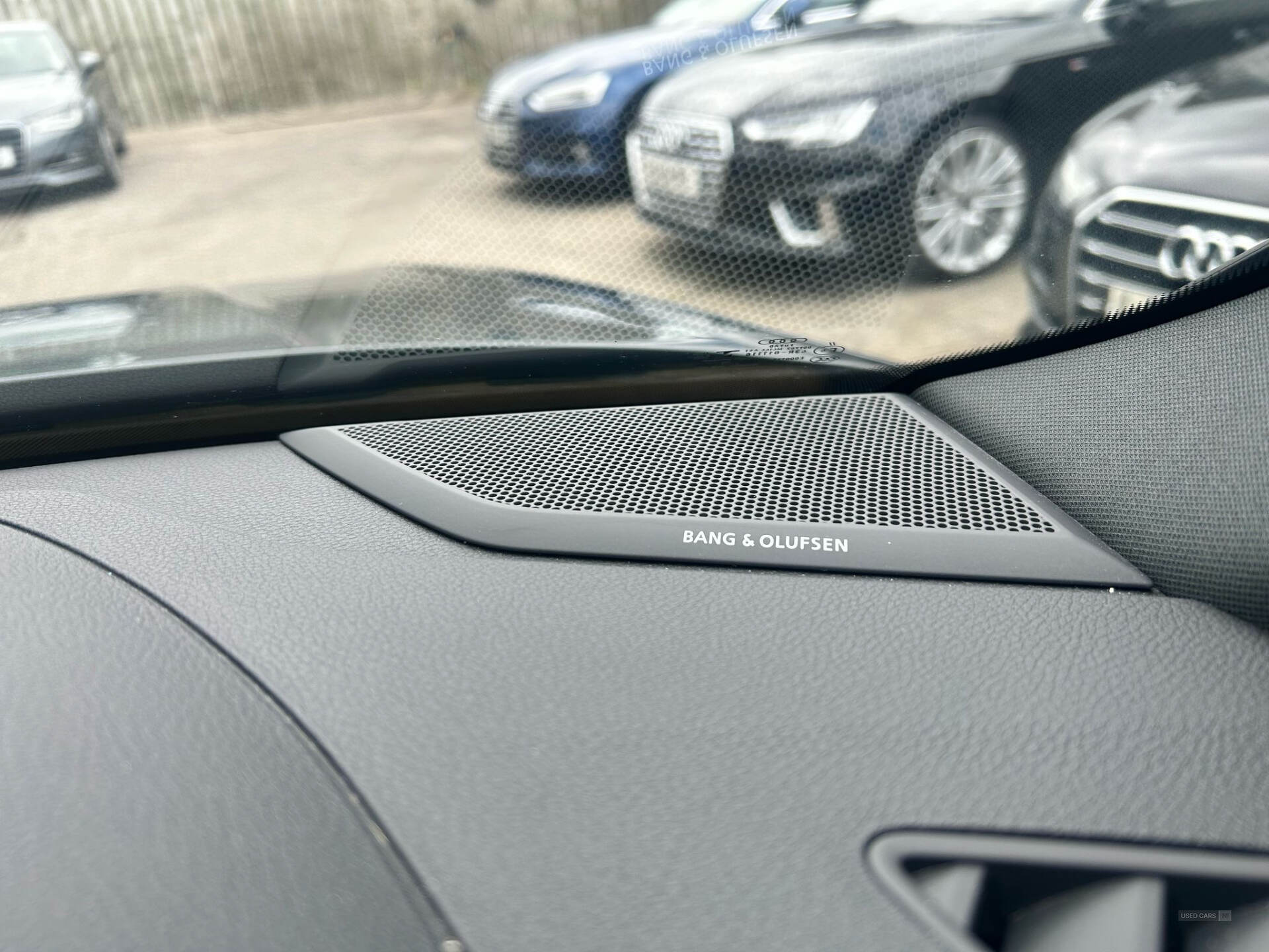 Audi Q3 ESTATE in Down