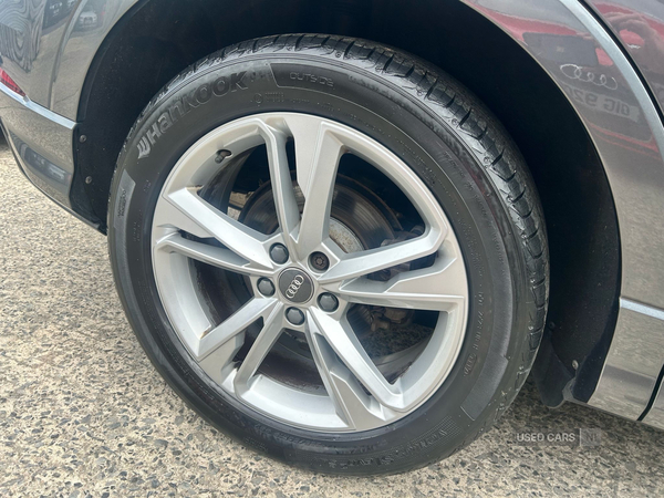 Audi Q3 ESTATE in Down