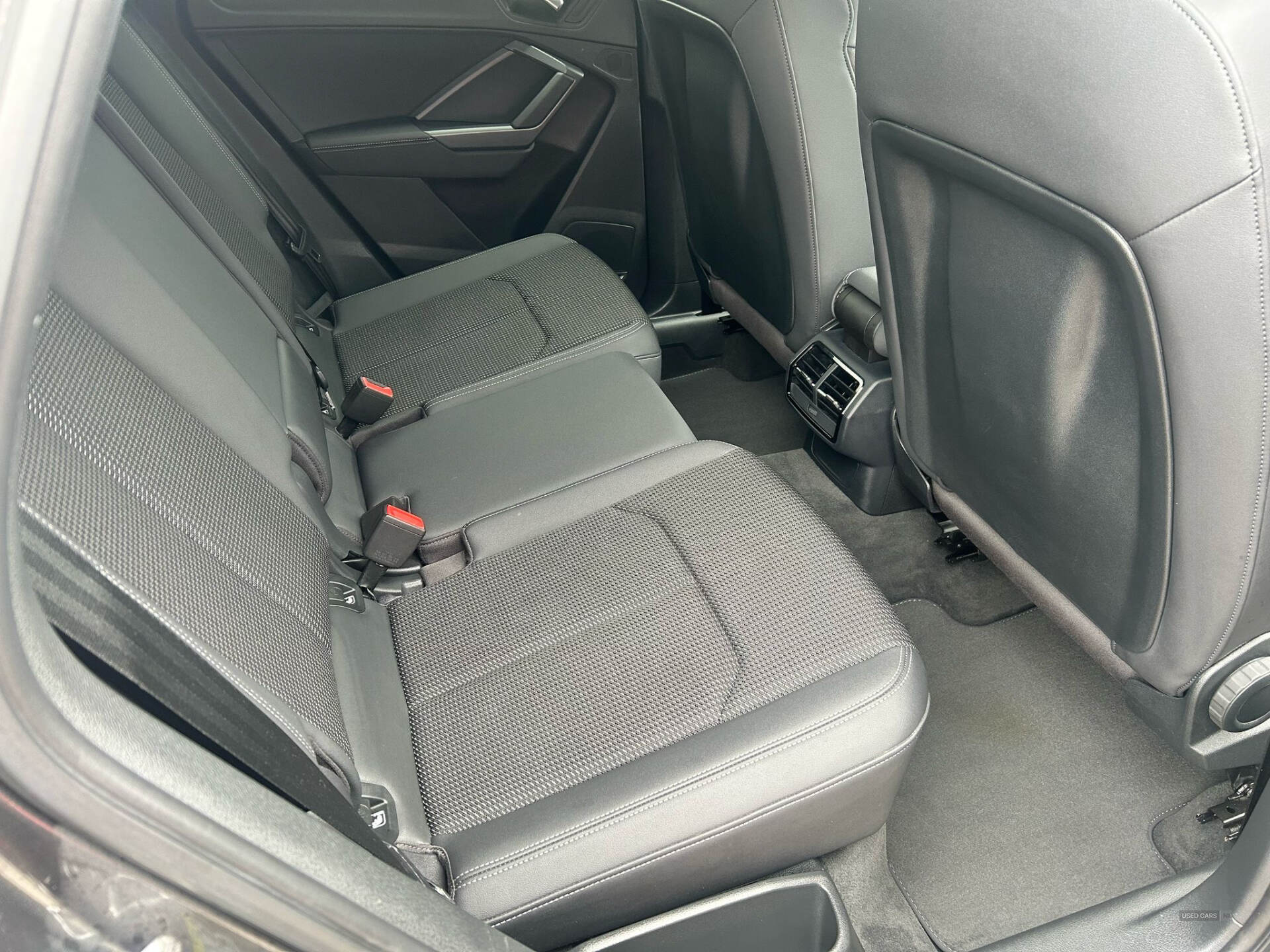 Audi Q3 ESTATE in Down