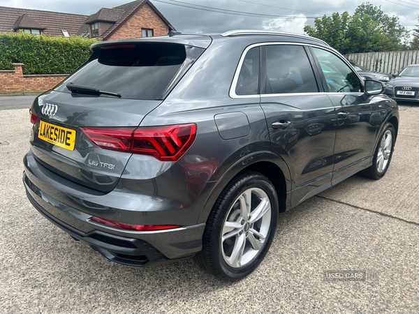 Audi Q3 ESTATE in Down