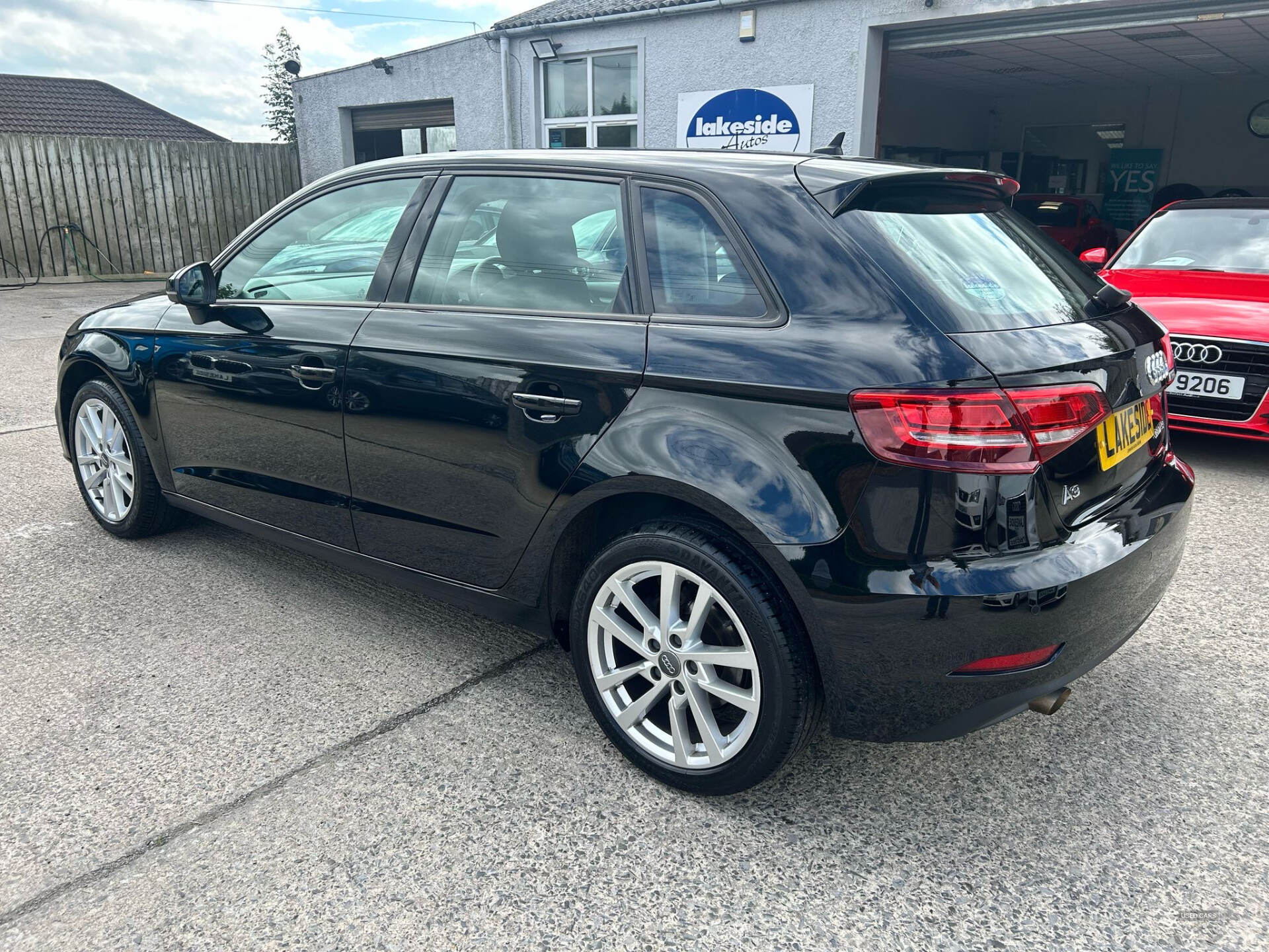 Audi A3 SPORTBACK in Down
