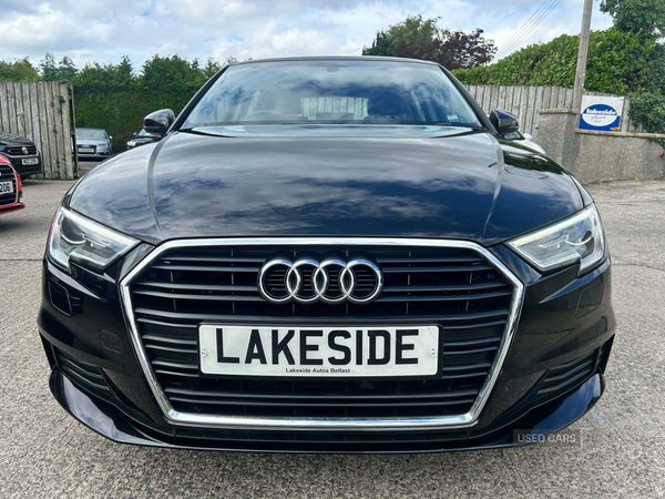 Audi A3 SPORTBACK in Down