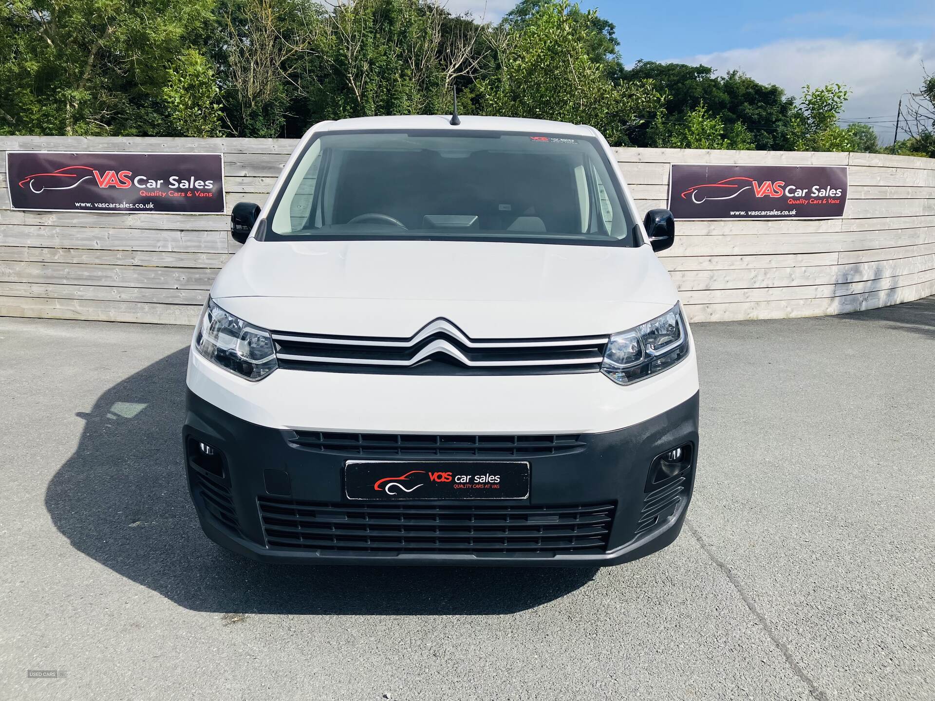 Citroen Berlingo M DIESEL in Down