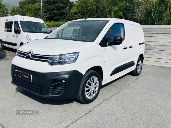 Citroen Berlingo M DIESEL in Down