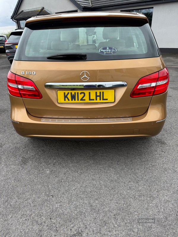 Mercedes B-Class HATCHBACK in Down