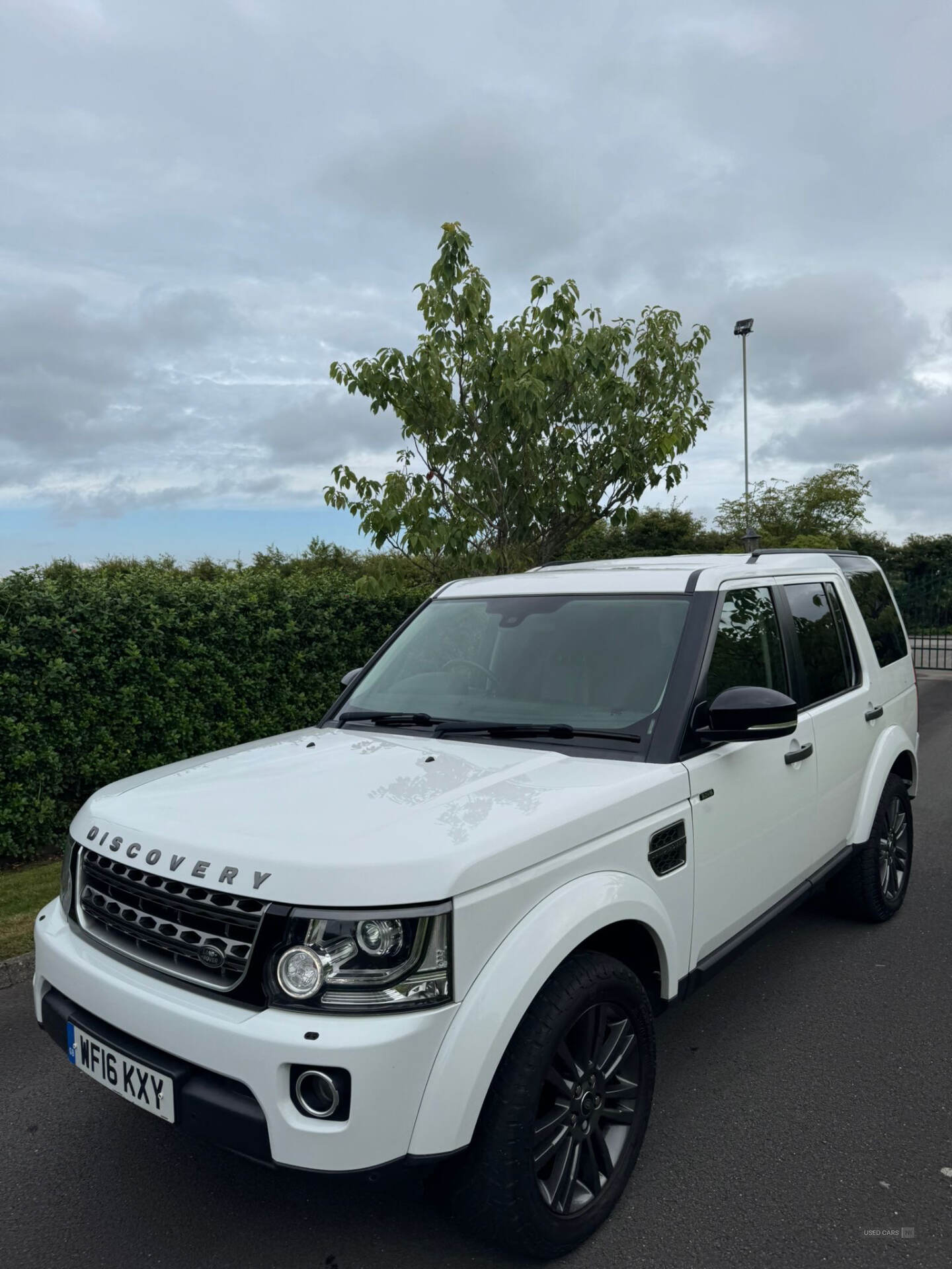 Land Rover Discovery DIESEL SW in Armagh