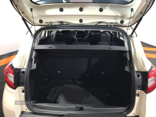 Renault Captur DIESEL HATCHBACK in Antrim