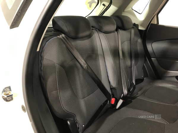 Renault Captur DIESEL HATCHBACK in Antrim