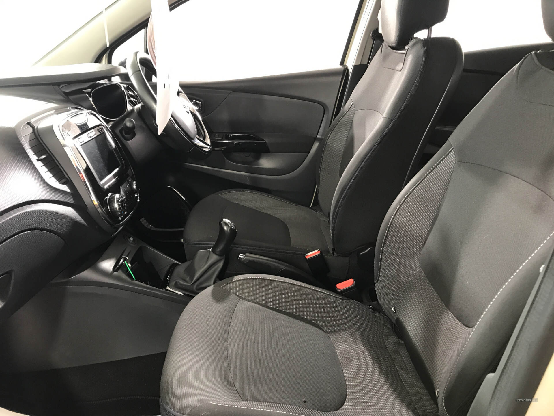 Renault Captur DIESEL HATCHBACK in Antrim