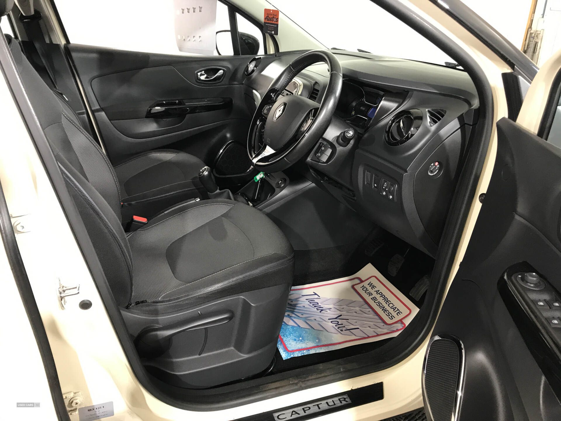 Renault Captur DIESEL HATCHBACK in Antrim