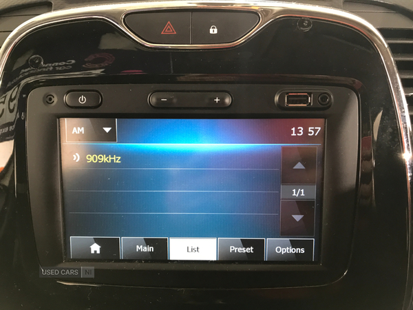 Renault Captur DIESEL HATCHBACK in Antrim