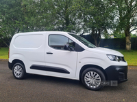 Peugeot Partner 1000 1.5 BlueHDi 100 Professional Prem Van [6 Spd] in Derry / Londonderry
