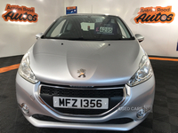 Peugeot 208 HATCHBACK in Antrim