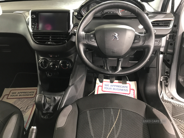 Peugeot 208 HATCHBACK in Antrim