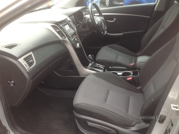 Hyundai i30 DIESEL HATCHBACK in Down