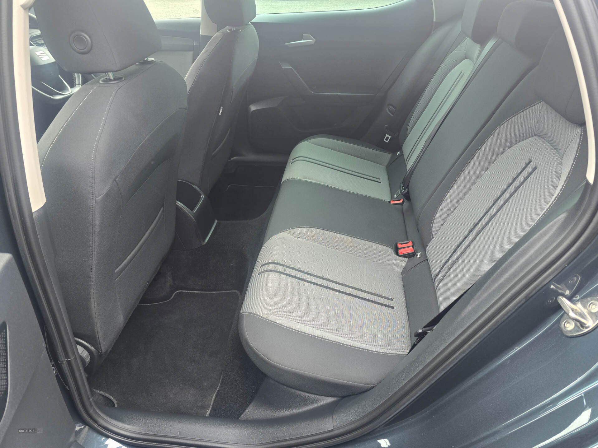 Seat Leon DIESEL HATCHBACK in Down