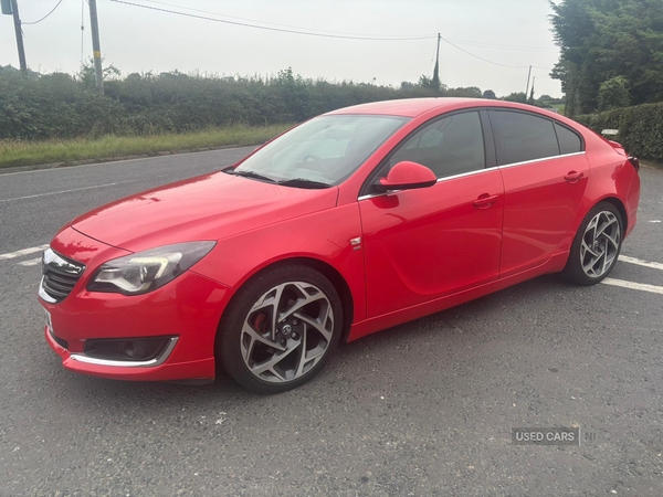 Vauxhall Insignia DIESEL HATCHBACK in Down