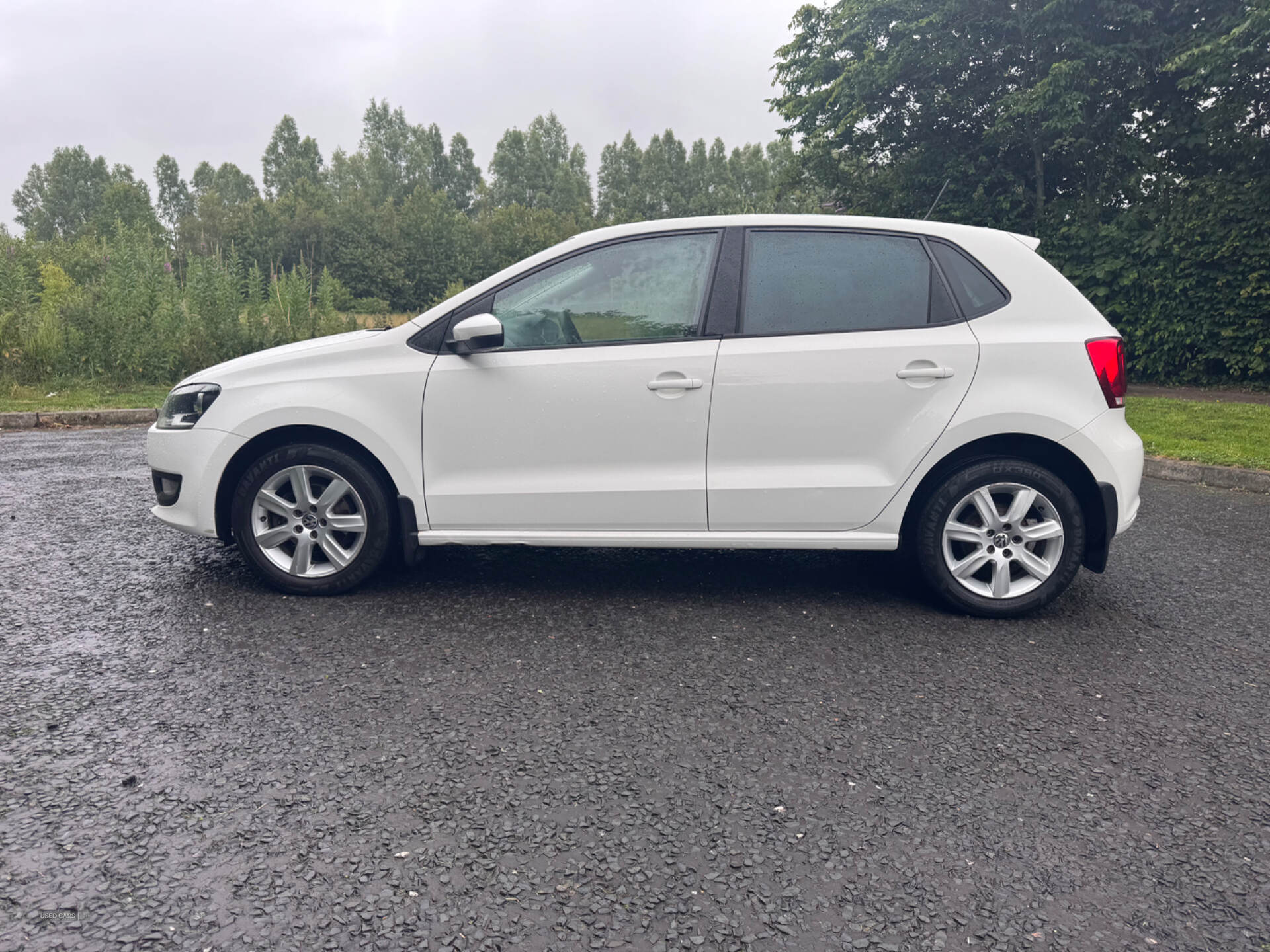 Volkswagen Polo HATCHBACK in Down