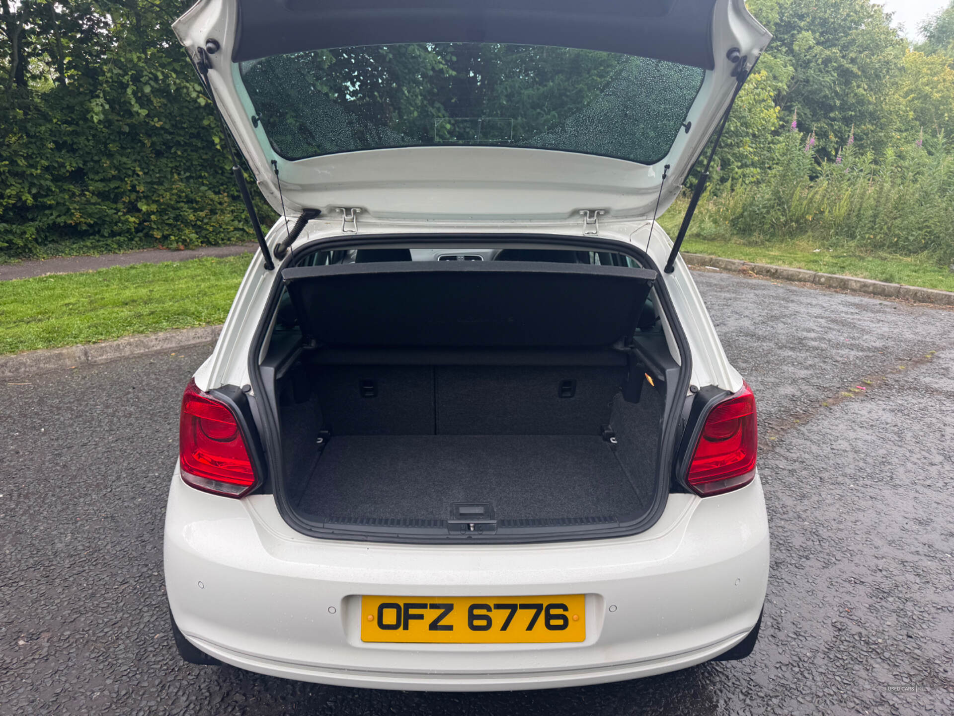 Volkswagen Polo HATCHBACK in Down