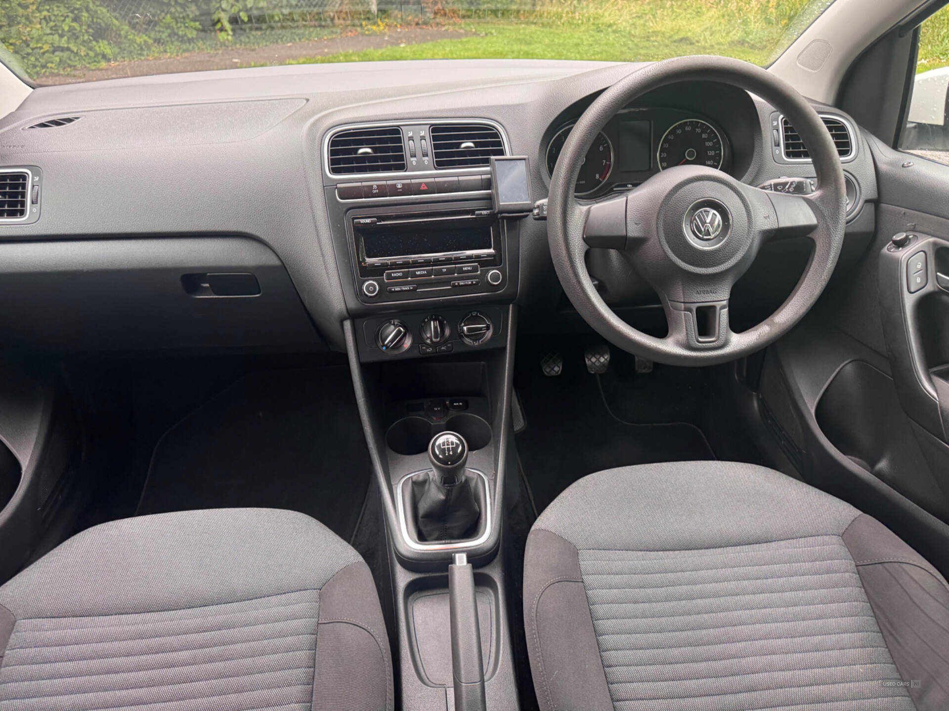 Volkswagen Polo HATCHBACK in Down